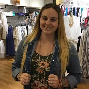 Meet your Posher, Crystal